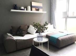 TM Beach Flat by Canary365